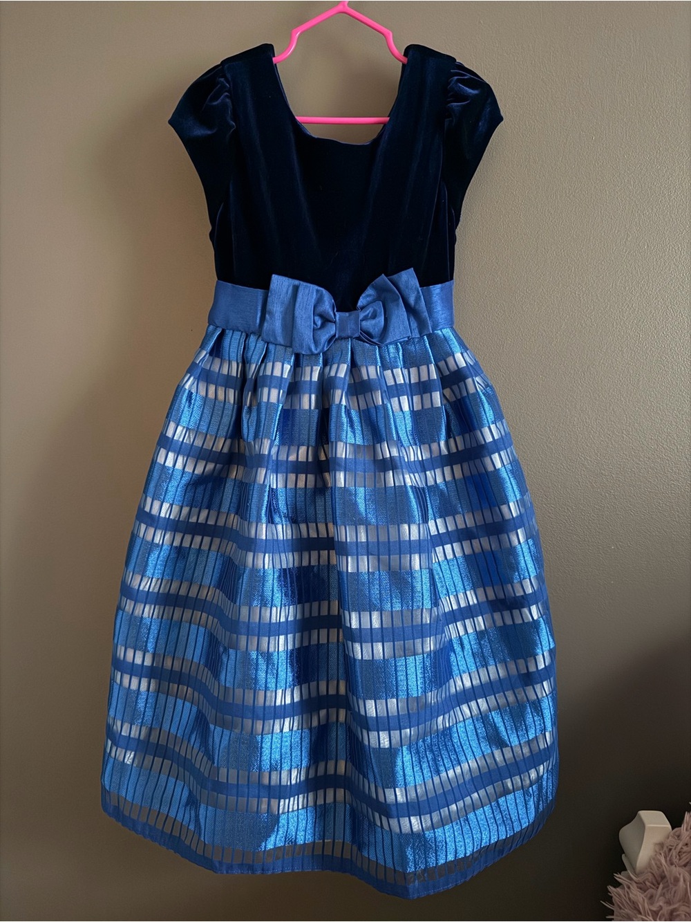 Jona Michelle Size 6 - Girls Blue Velvet & Shimmer Stripe Party Dress with Bow